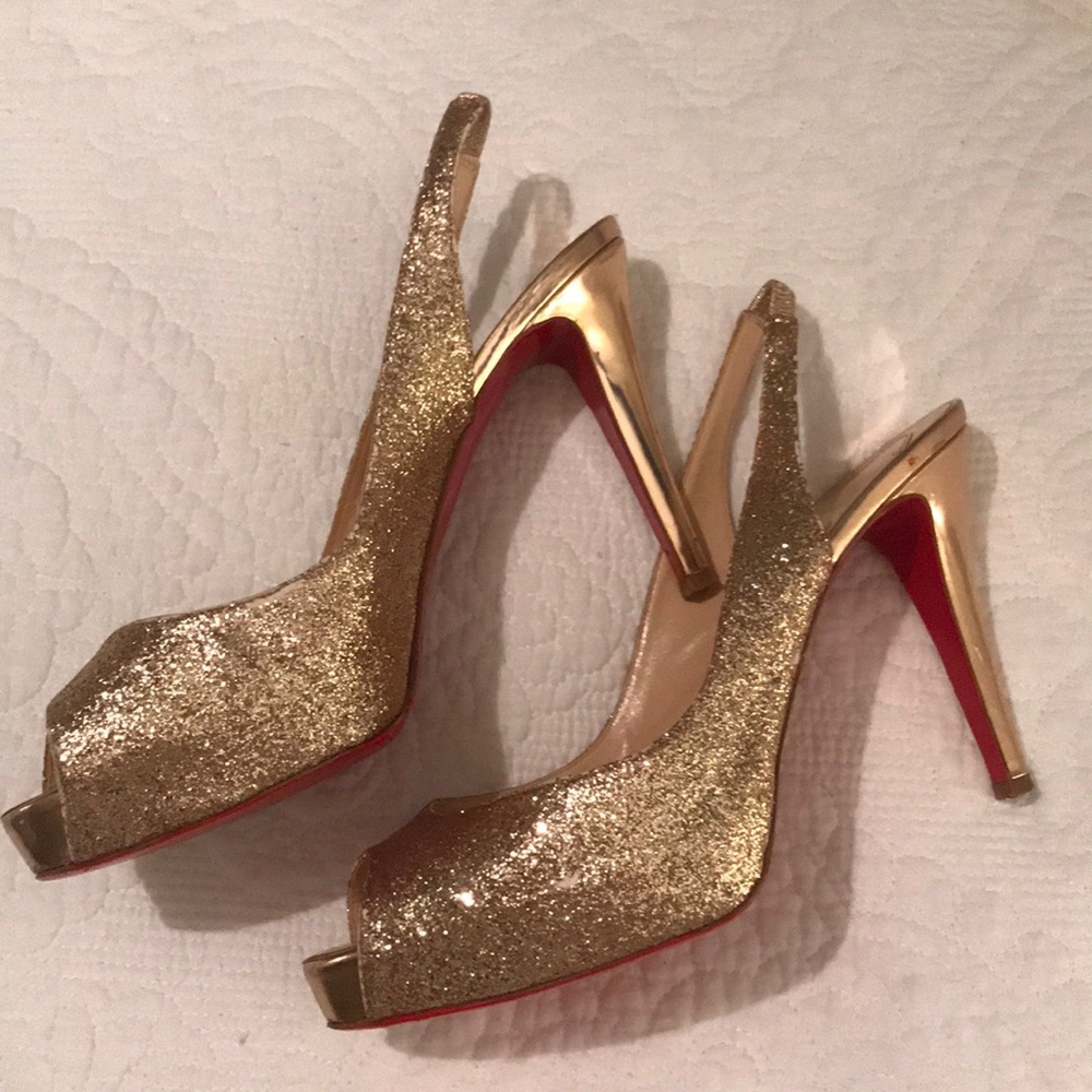100% Authentic Christian Louboutin 38 bottom fixed